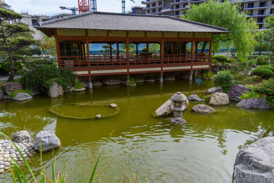 Principado de Mónaco 45 - Montecarlo - Jardín Japonés de Mónaco.jpg